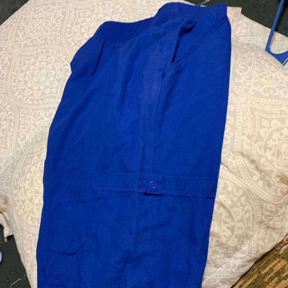 Scrubs set - Picture 3 of 6
